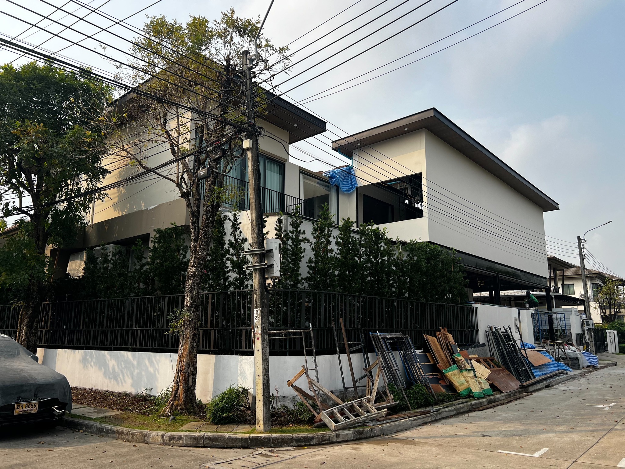 โครงการหมู่บ้านเศรษฐสิริ-พรานนก ตัดใหม่